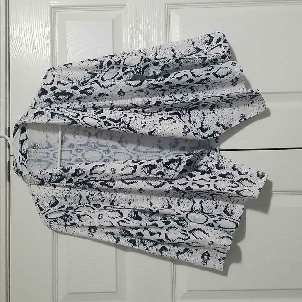 XL Black and White Snakeskin Blazer